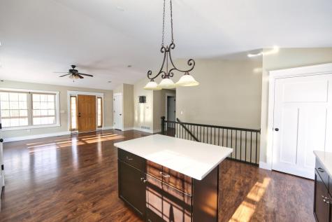 817 Highland Hills Drive Howard OH 43028