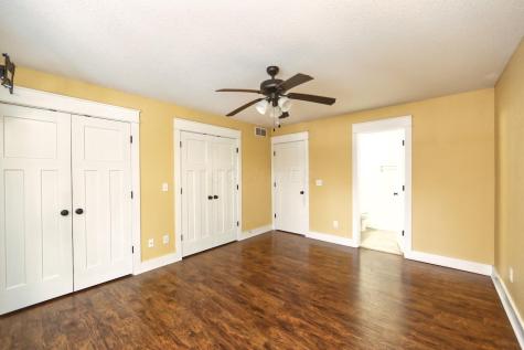 817 Highland Hills Drive Howard OH 43028