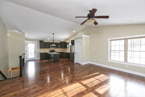 817 Highland Hills Drive Howard OH 43028