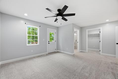 196 N Ridge Heights Drive Howard OH 43028
