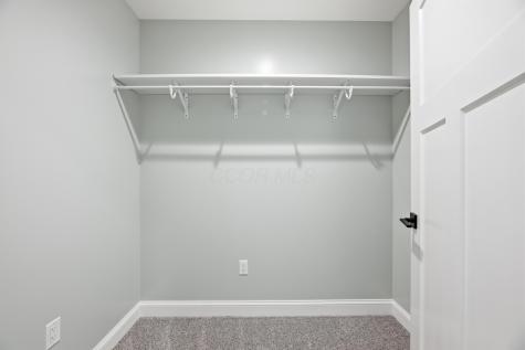 196 N Ridge Heights Drive Howard OH 43028