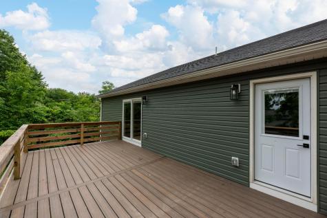 196 N Ridge Heights Drive Howard OH 43028