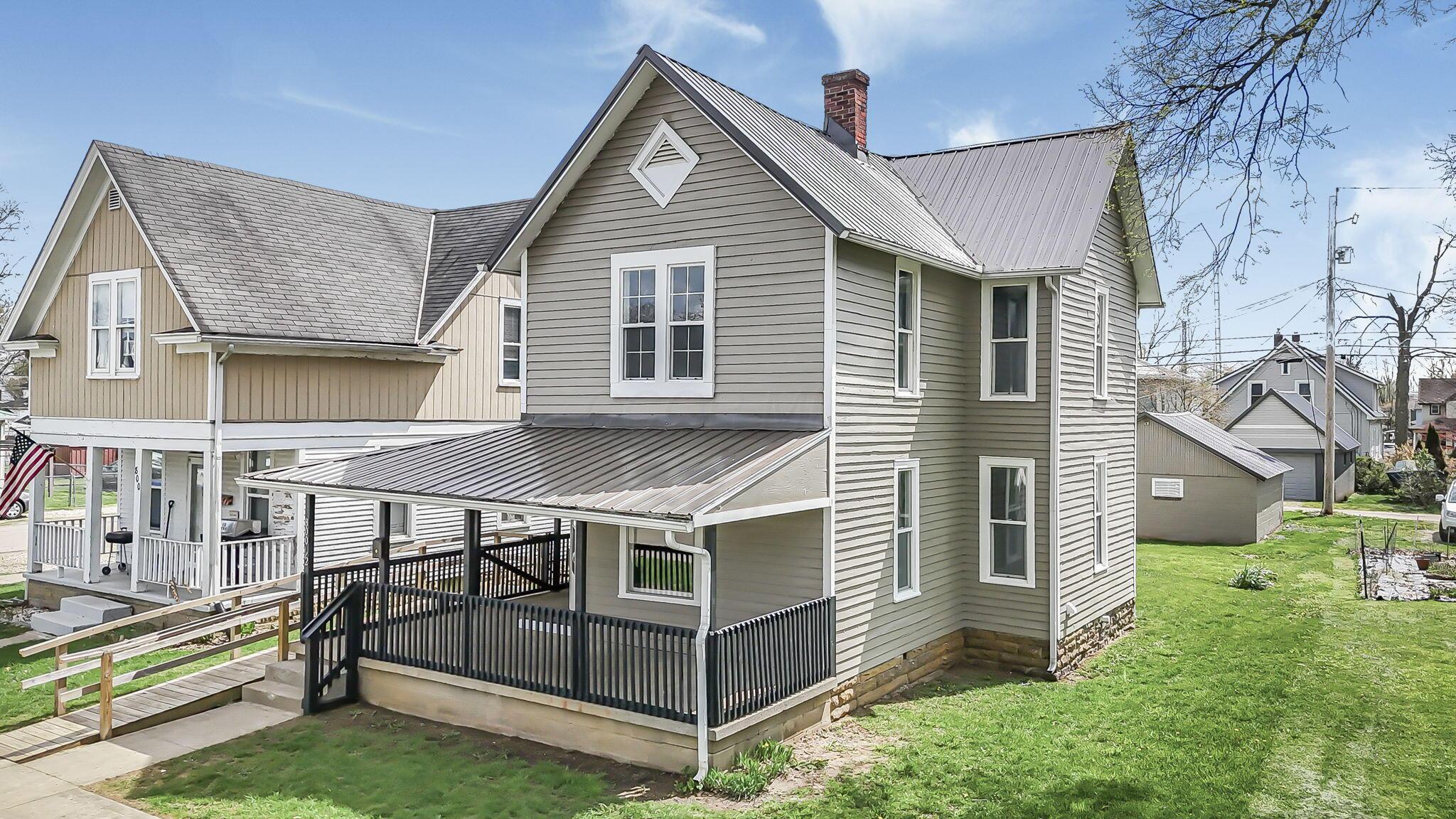 800 1/2 W Vine Street Mount Vernon OH 43050