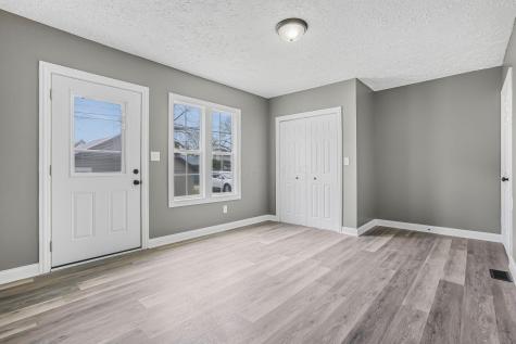 800 1/2 W Vine Street Mount Vernon OH 43050