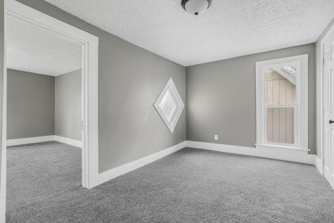 800 1/2 W Vine Street Mount Vernon OH 43050