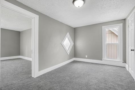 800 1/2 W Vine Street Mount Vernon OH 43050