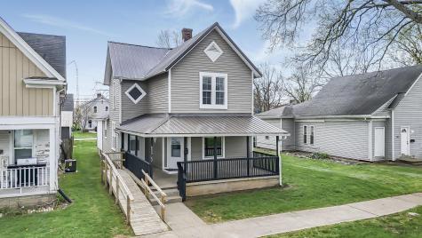 800 1/2 W Vine Street Mount Vernon OH 43050