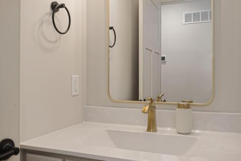 99 Rome Beauty Court Howard OH 43028