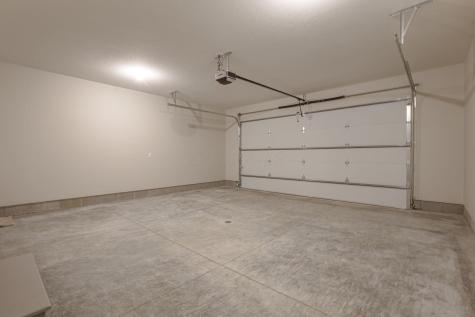 99 Rome Beauty Court Howard OH 43028