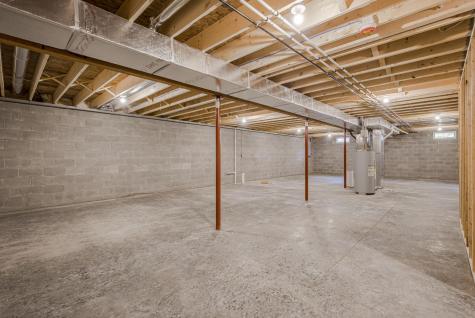 99 Rome Beauty Court Howard OH 43028