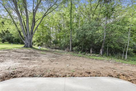 99 Rome Beauty Court Howard OH 43028