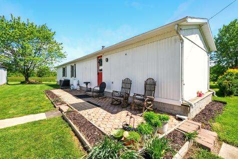 7595 Co Road 19 Fredericktown OH 43019