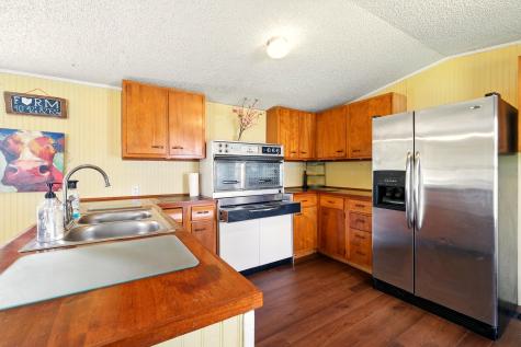 7595 Co Road 19 Fredericktown OH 43019