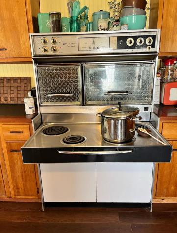 7595 Co Road 19 Fredericktown OH 43019