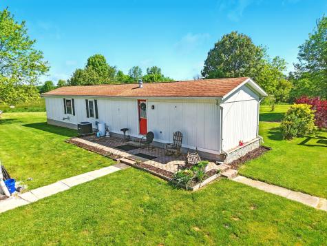 7595 Co Road 19 Fredericktown OH 43019