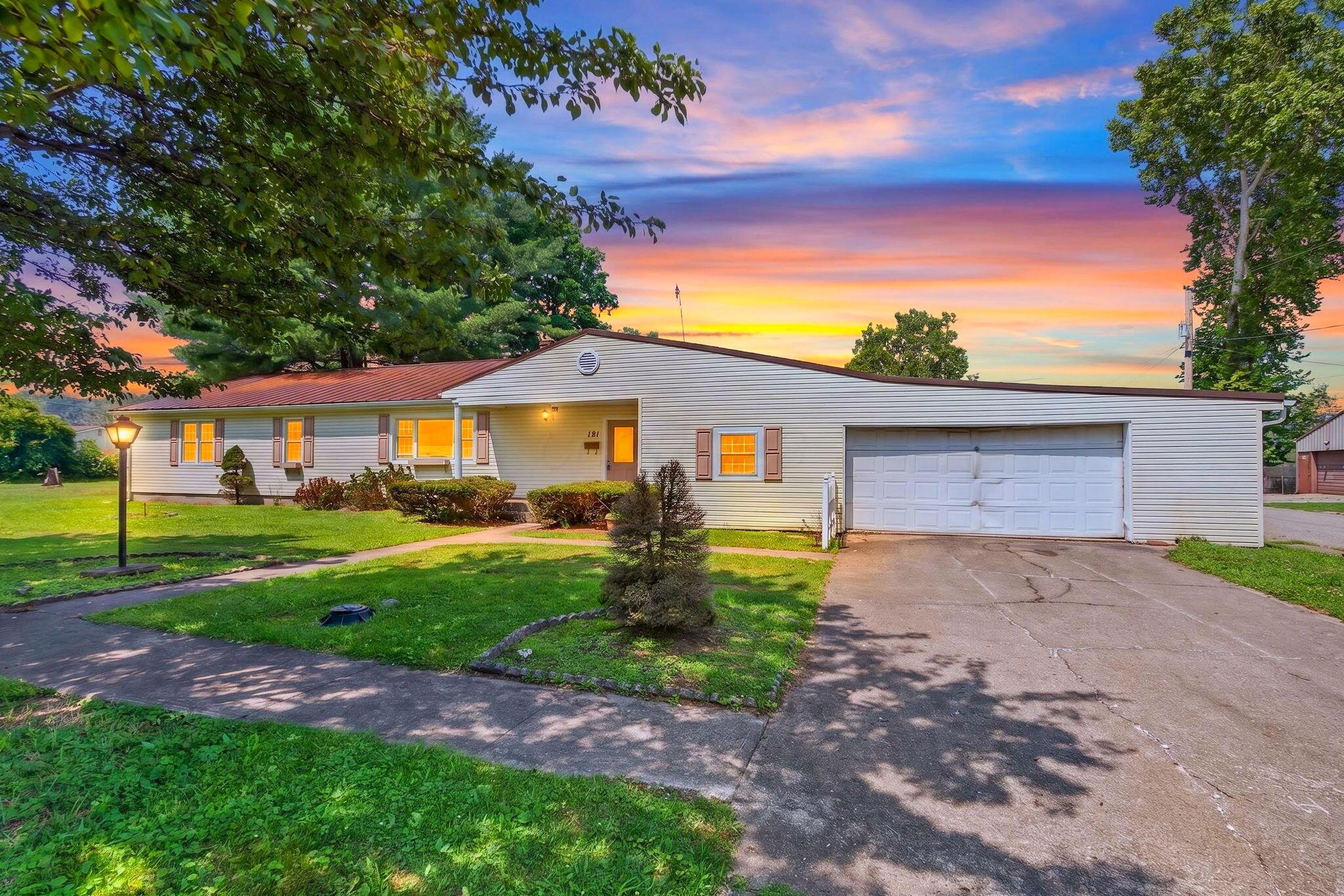 121 N Wisconsin Avenue Wellston OH 45692