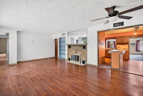 121 N Wisconsin Avenue Wellston OH 45692