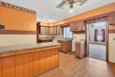 121 N Wisconsin Avenue Wellston OH 45692