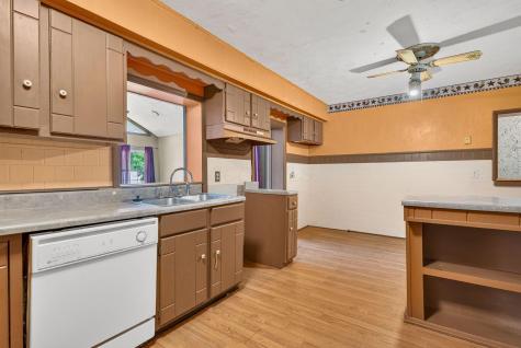 121 N Wisconsin Avenue Wellston OH 45692