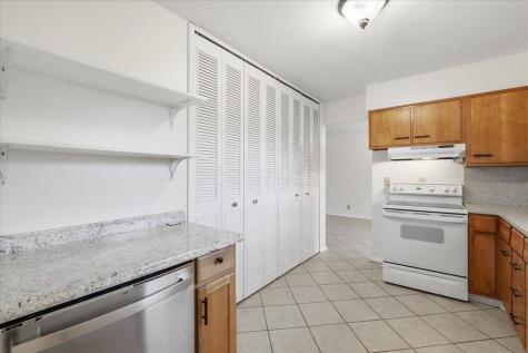 22 Plaza Drive Mount Vernon OH 43050