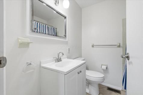 22 Plaza Drive Mount Vernon OH 43050