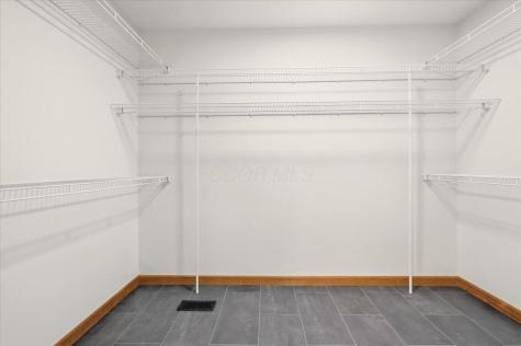 15014 Monroe Mills Mount Vernon OH 43050