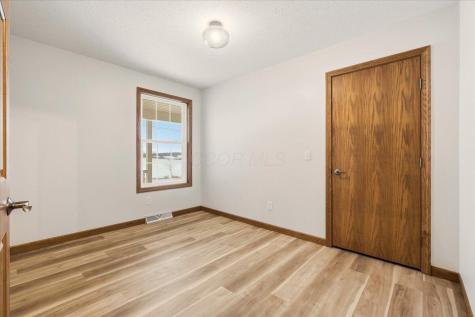 15014 Monroe Mills Mount Vernon OH 43050