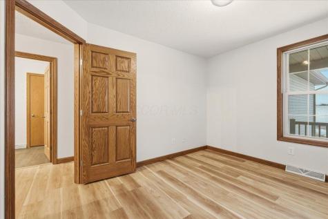 15014 Monroe Mills Mount Vernon OH 43050