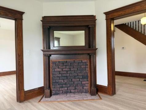 83 S Washington Street Utica OH 43080