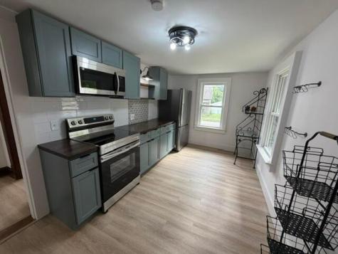 83 S Washington Street Utica OH 43080