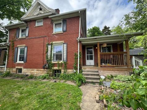 213 Coshocton Avenue Mount Vernon OH 43050