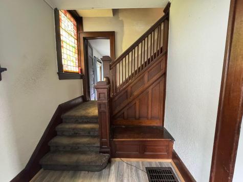 213 Coshocton Avenue Mount Vernon OH 43050