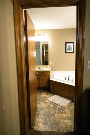 18160 Old Mansfield Road Fredericktown OH 43019
