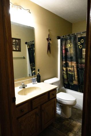 18160 Old Mansfield Road Fredericktown OH 43019