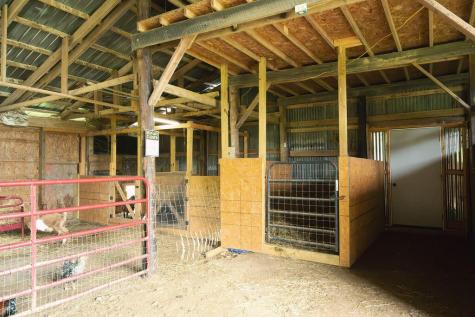 18160 Old Mansfield Road Fredericktown OH 43019
