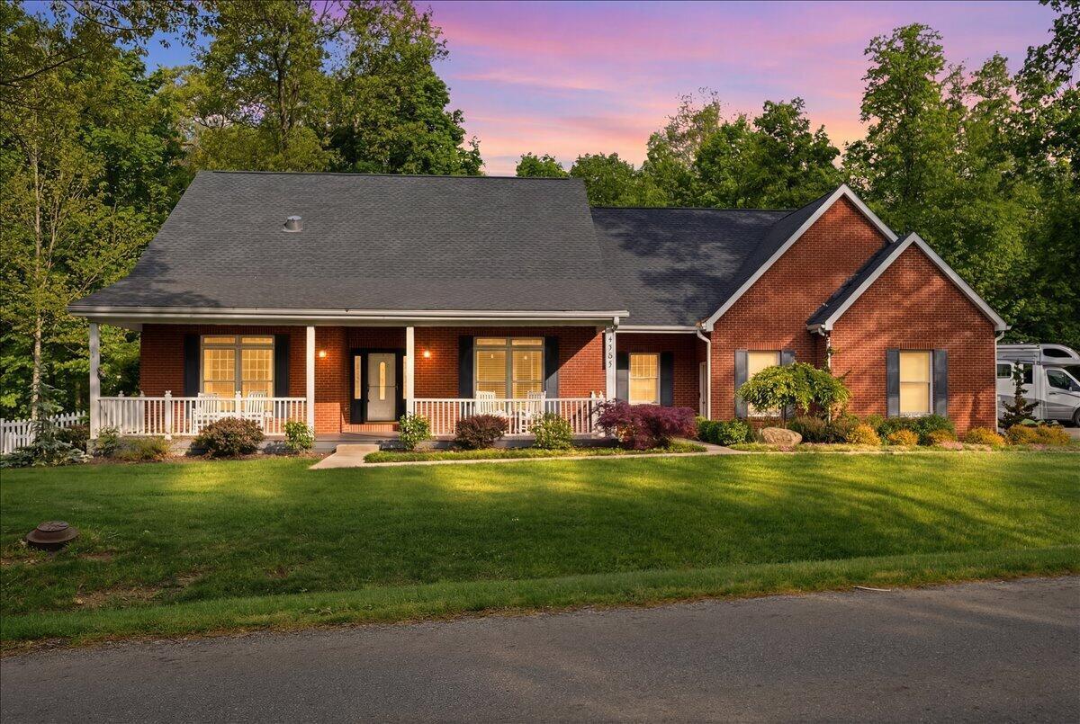 3737 Apple Valley Drive Howard OH 43028