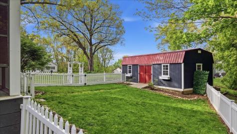 3737 Apple Valley Drive Howard OH 43028