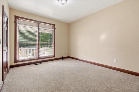 3737 Apple Valley Drive Howard OH 43028
