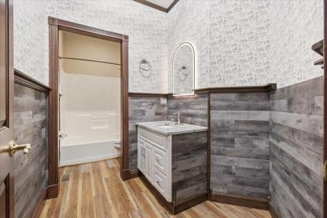 3737 Apple Valley Drive Howard OH 43028