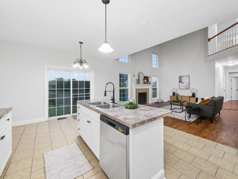 40 Waters Edge Lane Centerburg OH 43011