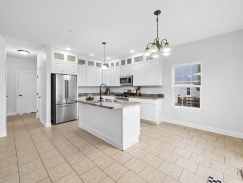 40 Waters Edge Lane Centerburg OH 43011