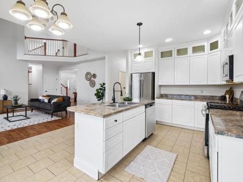 40 Waters Edge Lane Centerburg OH 43011