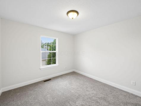 40 Waters Edge Lane Centerburg OH 43011