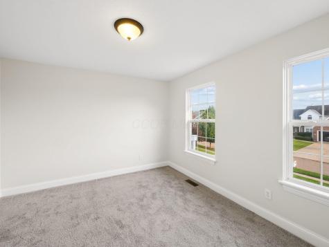 40 Waters Edge Lane Centerburg OH 43011