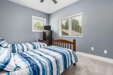 173 Green Valley Drive Howard OH 43028