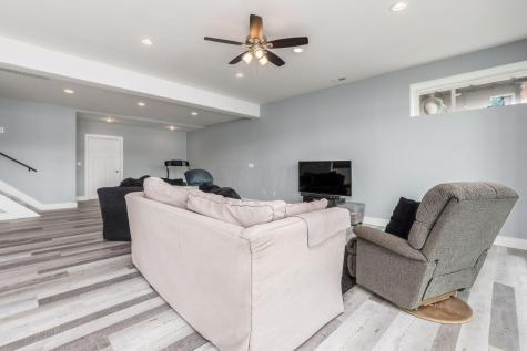 173 Green Valley Drive Howard OH 43028