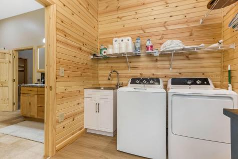 427 Maple Avenue Utica OH 43080