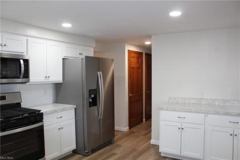 4 Craig Drive Mount Vernon OH 43050