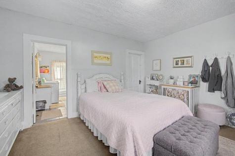 62 S Preston Street Centerburg OH 43011