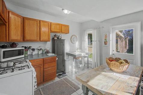 62 S Preston Street Centerburg OH 43011